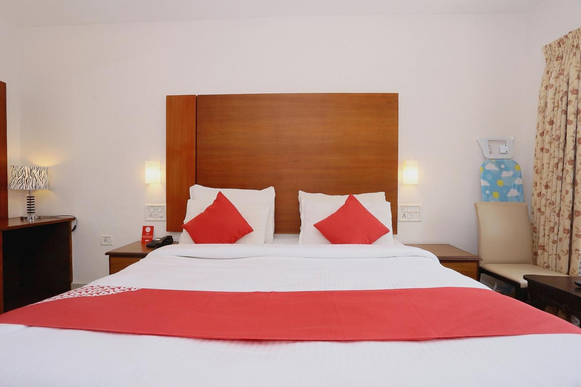 Hotel Super Townhouse Dona Castle Kollam Zewnętrze zdjęcie