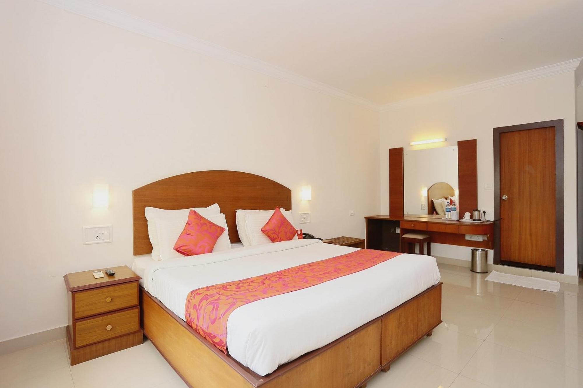 Hotel Super Townhouse Dona Castle Kollam Zewnętrze zdjęcie