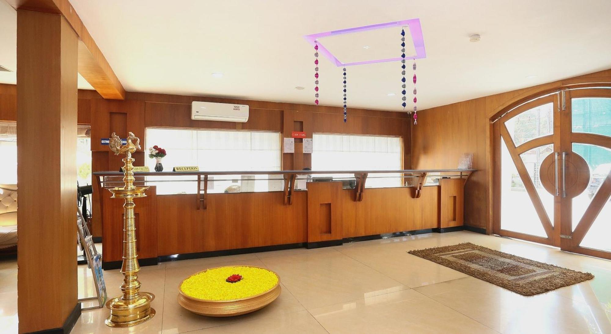 Hotel Super Townhouse Dona Castle Kollam Zewnętrze zdjęcie
