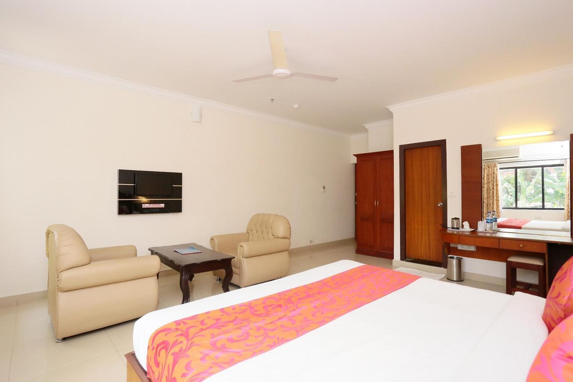 Hotel Super Townhouse Dona Castle Kollam Zewnętrze zdjęcie