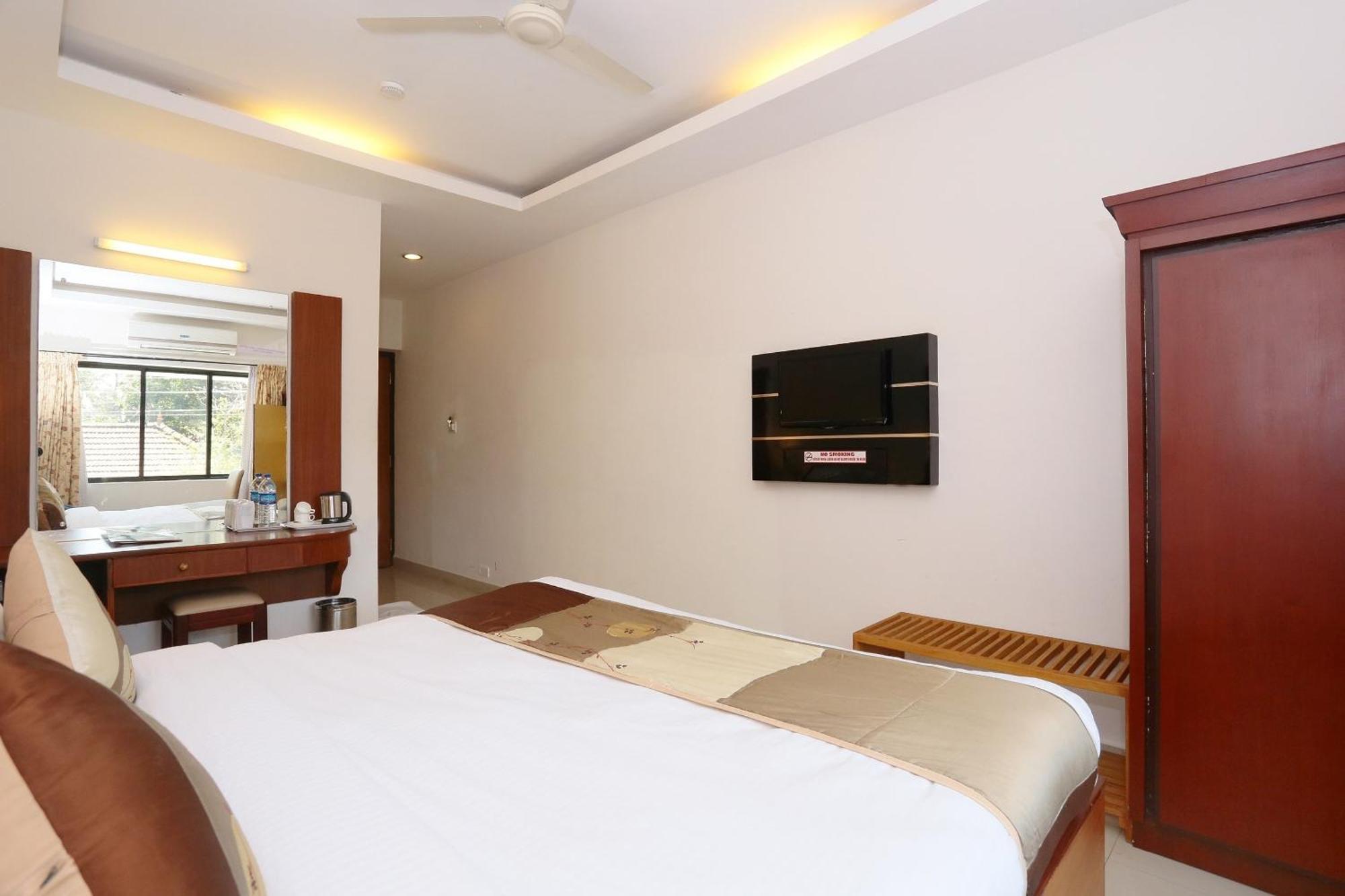 Hotel Super Townhouse Dona Castle Kollam Zewnętrze zdjęcie