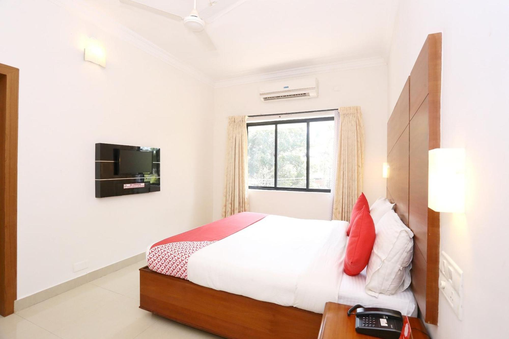 Hotel Super Townhouse Dona Castle Kollam Zewnętrze zdjęcie