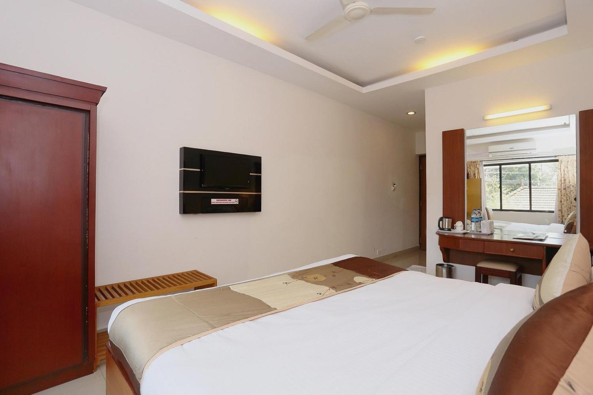 Hotel Super Townhouse Dona Castle Kollam Zewnętrze zdjęcie