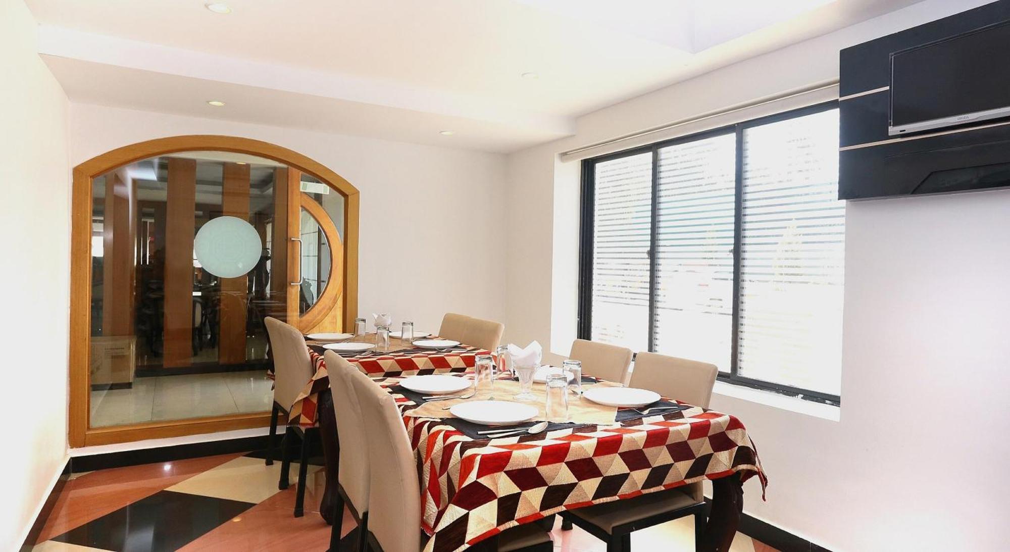 Hotel Super Townhouse Dona Castle Kollam Zewnętrze zdjęcie