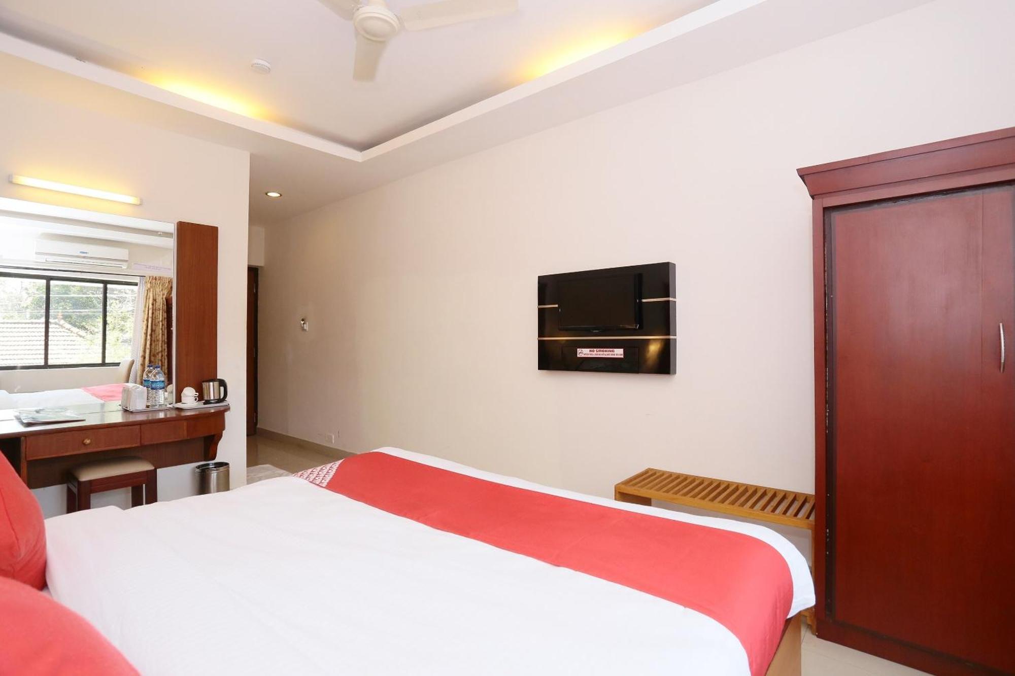Hotel Super Townhouse Dona Castle Kollam Zewnętrze zdjęcie
